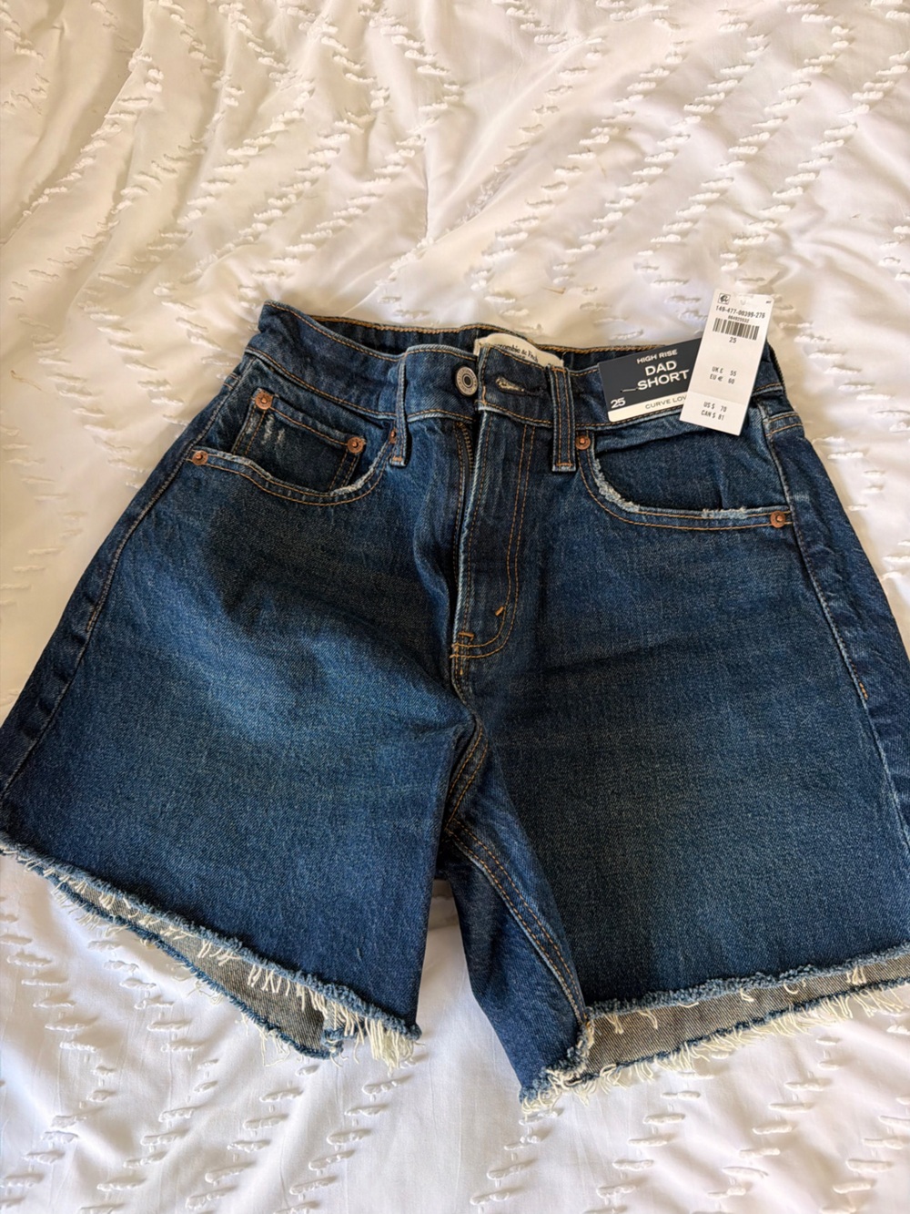 Abercrombie & Fitch Dark Blue Denim Ankle Cropped Jeans
